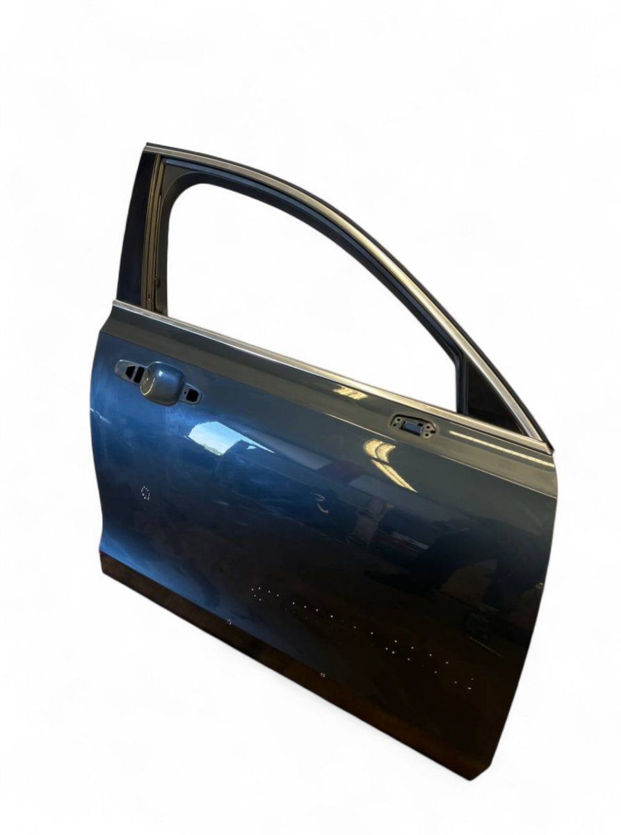 31689113 Door Front Right VOLVO S90 / V90 (2016-)