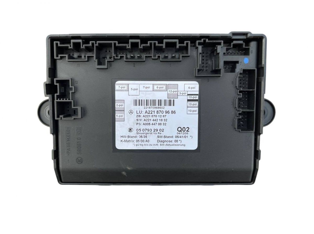 2218709686 2218701287 2214421832 0054470832 Door control unit front right MERCEDES-BENZ S-CLASS (W221) (2005-2013)