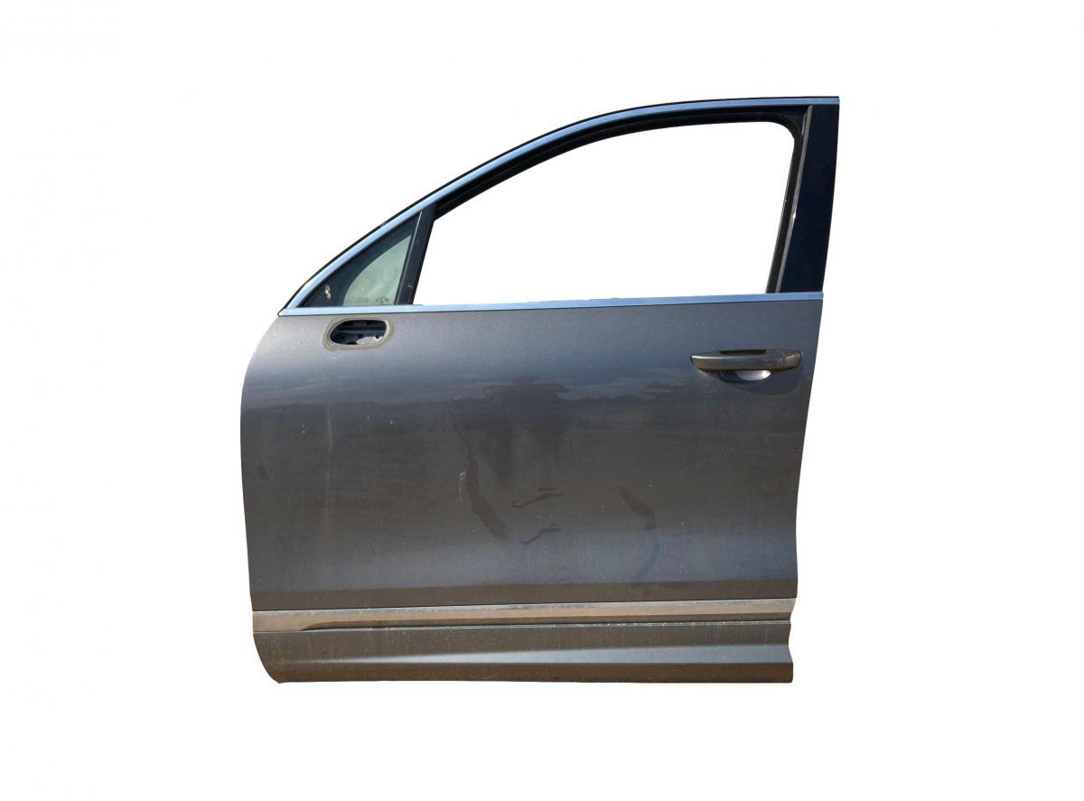 7P0831055 Door Front Left VW TOUAREG II (7P) (2010-2018)