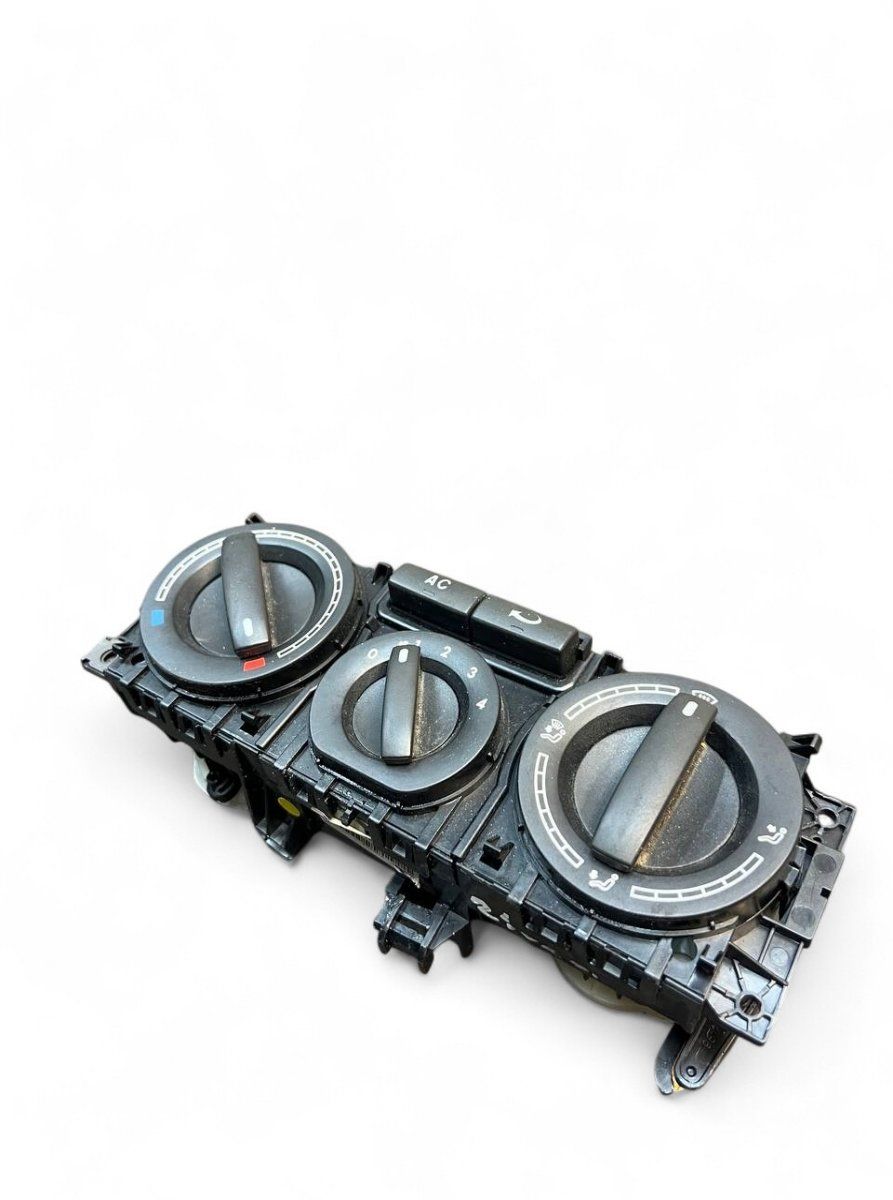 7H0820045AM 7H0820045AM9B9 Heater control panel VW TRANSPORTER T5 / MULTIVAN (7H, 7E, 7J) (2003-2015)