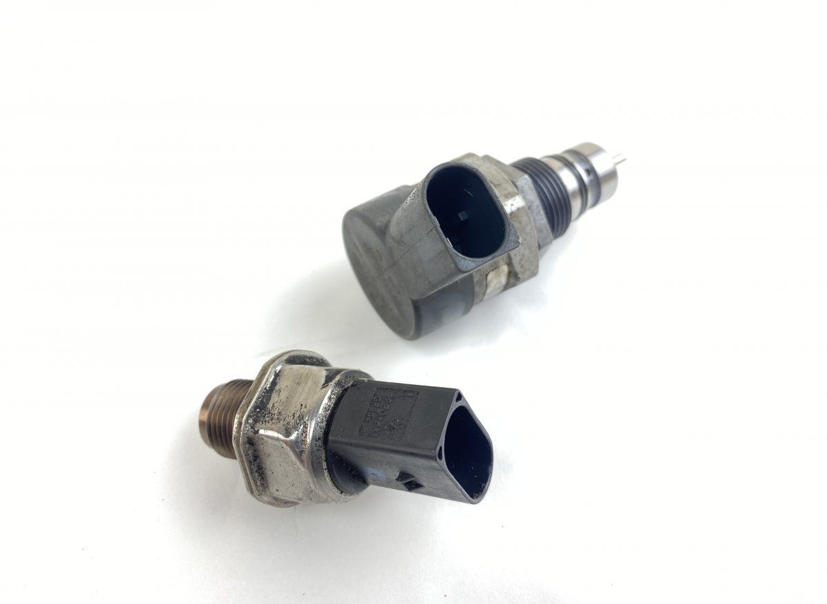 0281006254 55PP2801 55PP28-01 0281006253 0281006180 Fuel pressure regulator set AUDI Q7 (4L) (2006-2015)