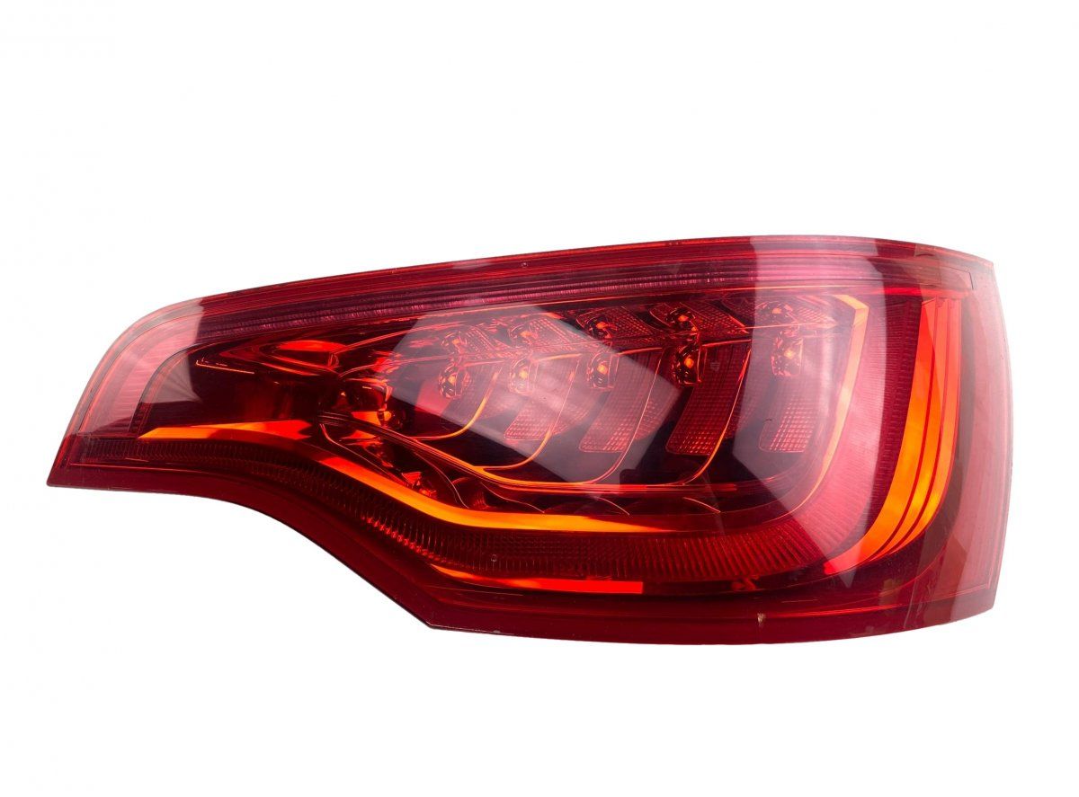 4L0945094L Tail light, right AUDI Q7 (4L) (2006-2015)