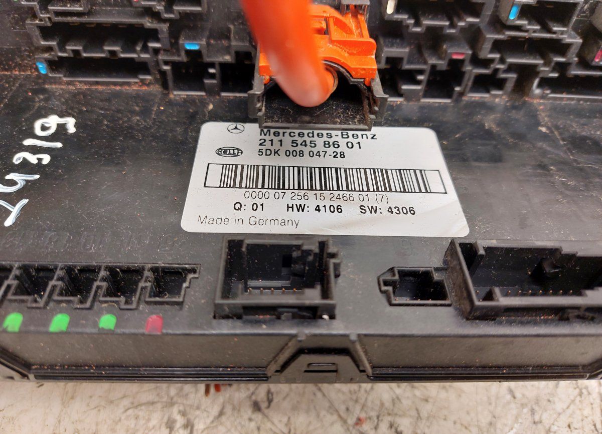 Fuse box MERCEDES-BENZ E-CLASS (W211) (2002-2009)