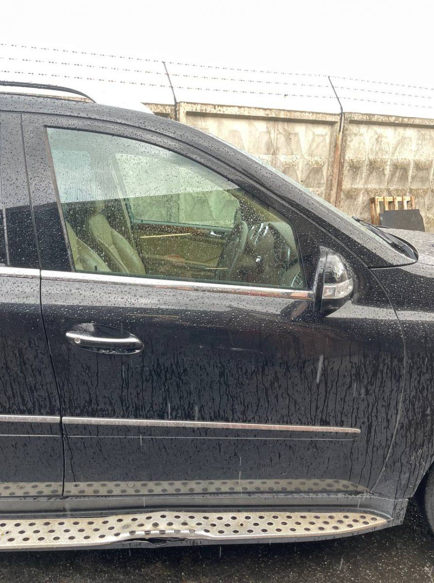 1647200205 Door Front Right MERCEDES-BENZ GL-CLASS (X164) (2006-2012)