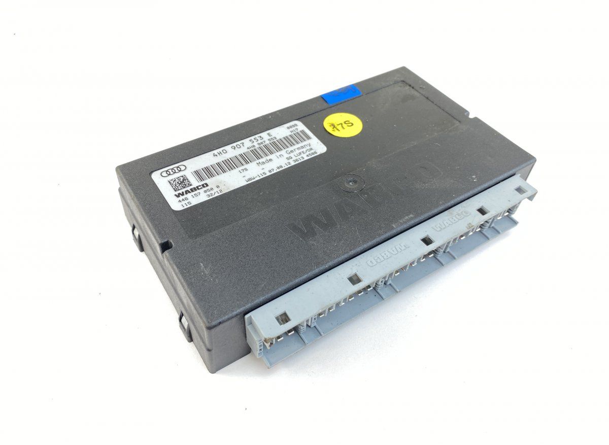 4461570500 Level/air suspension control unit AUDI A8 (4H) (2009-2017)