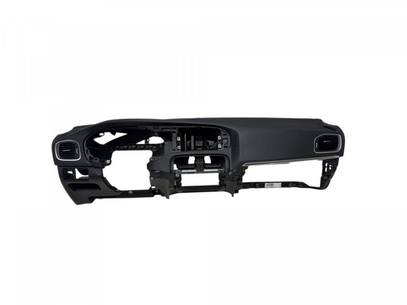 1303904 Dashboard VOLVO V40 (2012-2019)