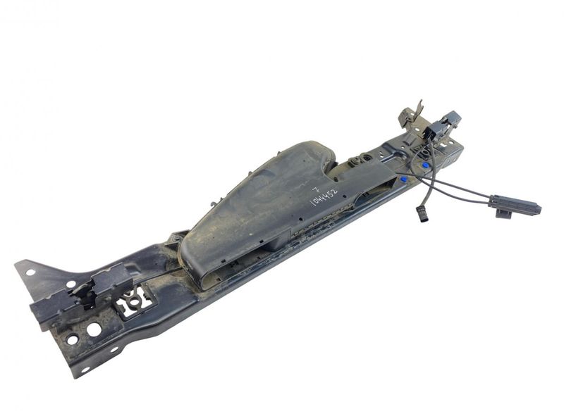 32297098 Front panel VOLVO XC40 (536) (10.17-)