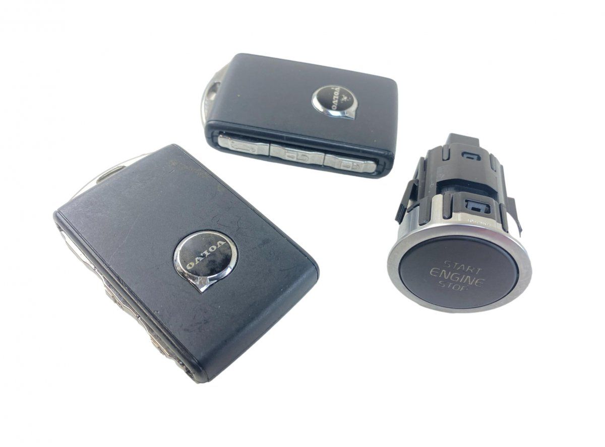 32425209 Key / Keys VOLVO XC40 (536) (10.17-)