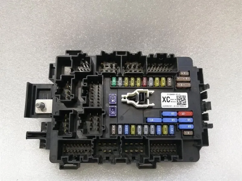 Tesla Model X P100D Fuse Box 1034409-01-C Fuse Box