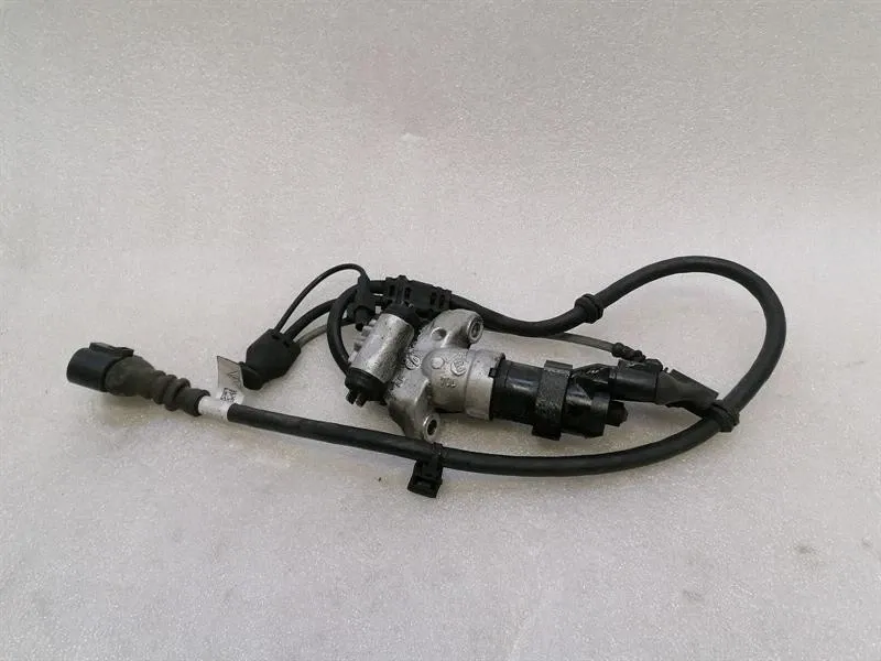 Porsche Cayman 981 GT4 PBM Park Brake Engine 298609404 Left Parking Brake Motor