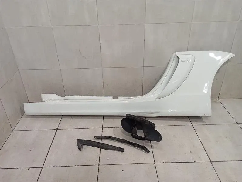 Porsche Cayman 981 GT4 side skirt 98150466181 left GT4 side skirts -