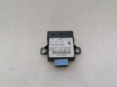 Ferrari GTC4 Lusso F151M power steering module 272121 power steering control unit -