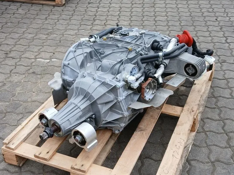 9300KM FERRARI GTC4 LUSSO T DCT 3.9 V8 F151M Gearbox 321441 DCT Gearbox 864807-