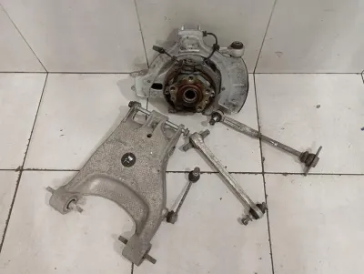 Ferrari California T F149 Left Rear Hub 294850 F12 GTC4 Rear Wheel Bearing Housing -