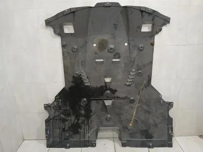 Ferrari GTC4 Lusso T 3.9 V8 F151M Undertray 87518400 REAR Underbody Trim