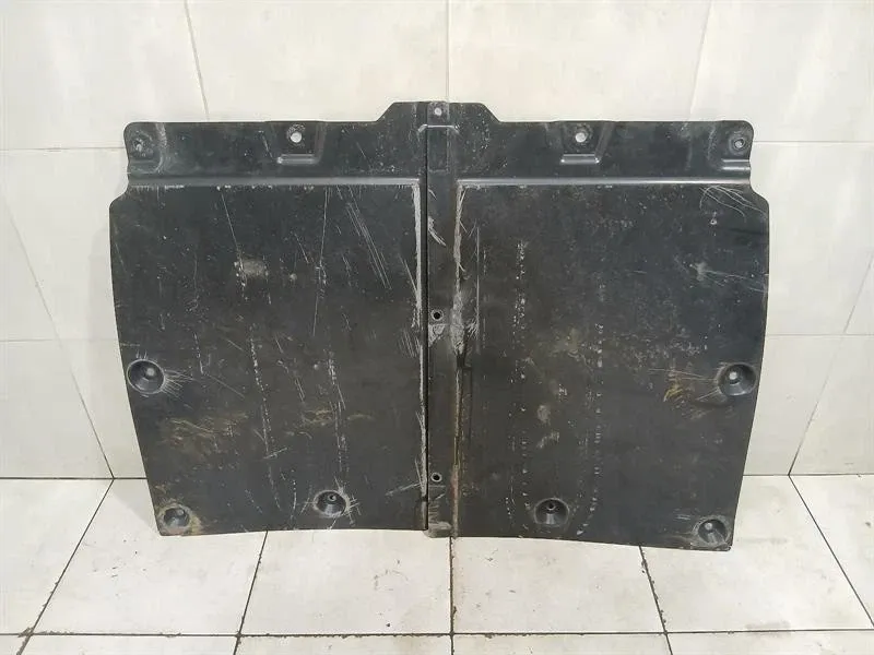 Ferrari GTC4 Lusso T 3.9 V8 F151M Undertray 82602000 SET Underbody Trim