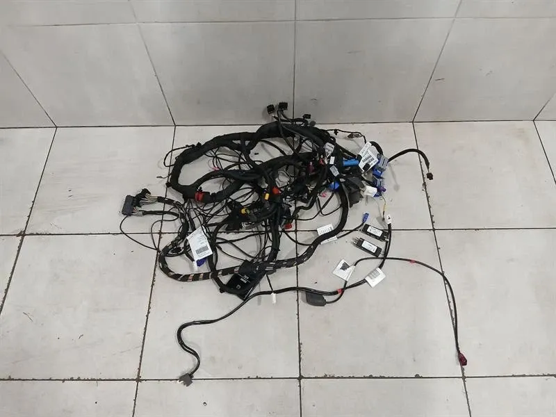 FERRARI GTC4 LUSSO T 3.9 V8 F151M Wiring Loom 795561 DASBOARD RHD Wiring Harness