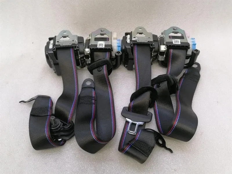 BMW 4 G83 M4 Seatbelt 311046399C3F CONVERTIBLE M STRIPE SET Seat Belt Strap