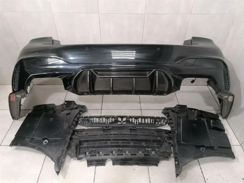 BMW F90 G30 M5 Rear Bumper Carbon 51128064711 Rear Bumper M-Performance