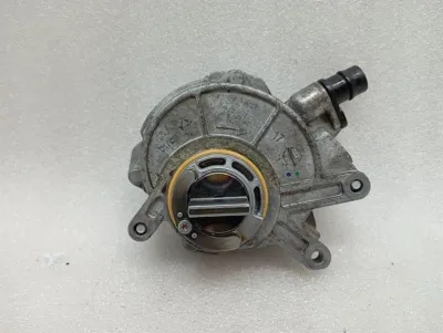 BMW 5 Series F90 G30 M5 Vacuum Pump 8634120 Vacuum Pump