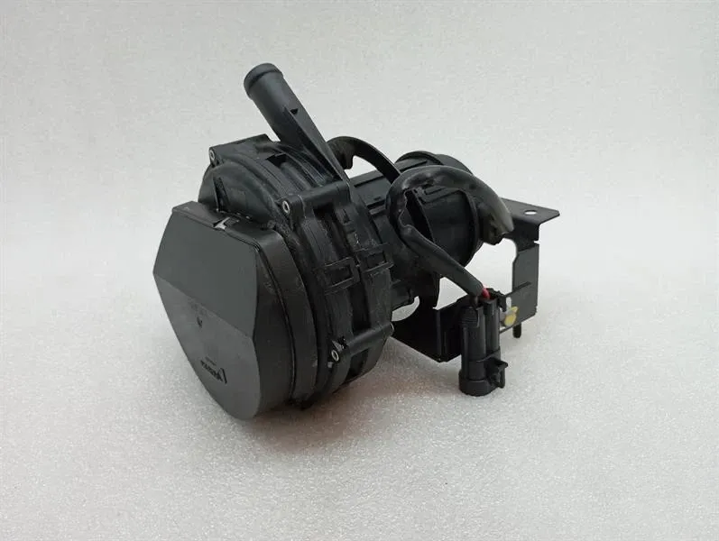 Ferrari 599 GTB F141 Air pump 181197 air pump-