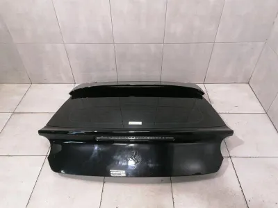 Ferrari GTC4 Lusso T 3.9 V8 F151M Boat Lid 87781611 Tailgate