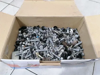 Aston Martin DBS SUPERLEGGERA AM7 18-24 Bolt Set From One Car Bolt Set-