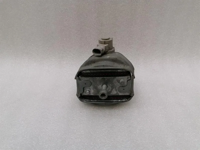 Bentley Continental GTC V8S Engine Mount 3W0199383 Engine Mount