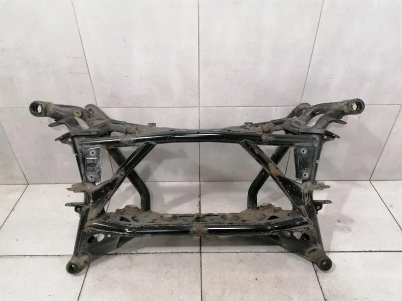 BMW M4 F82 Subframe Rear 33318097478 Axle Frame Rear Axle
