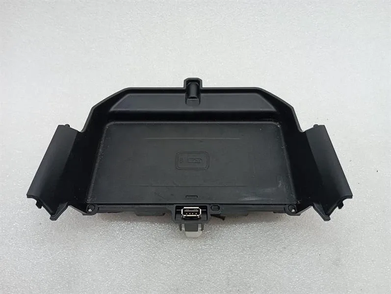 BMW 5 Series F90 G30 M5 Electronic Module 6801509 PHONE CHARGER ECU -