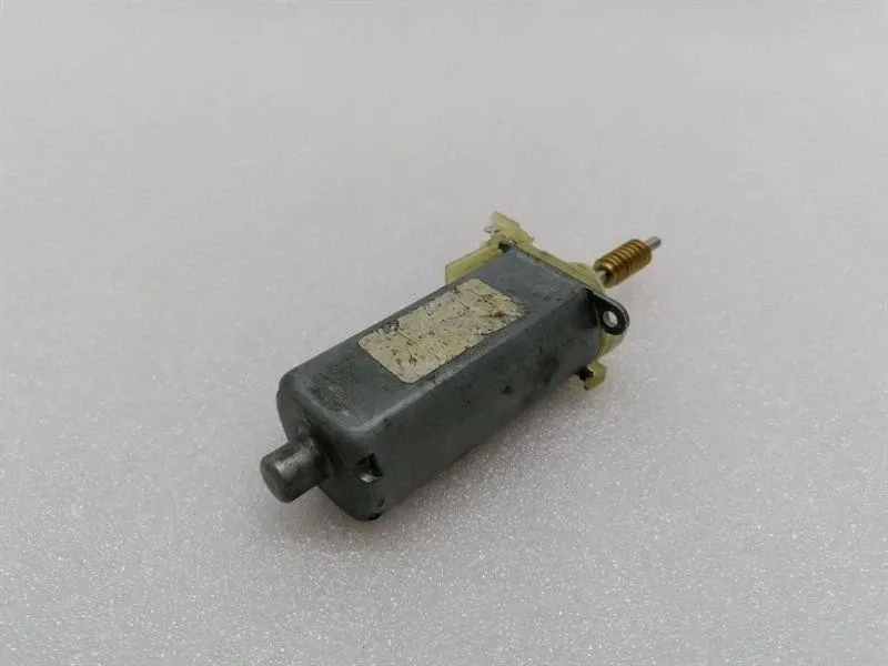 Porsche 911 997 Convertible Lift Motor 0390203242 Actuator Top Motor -