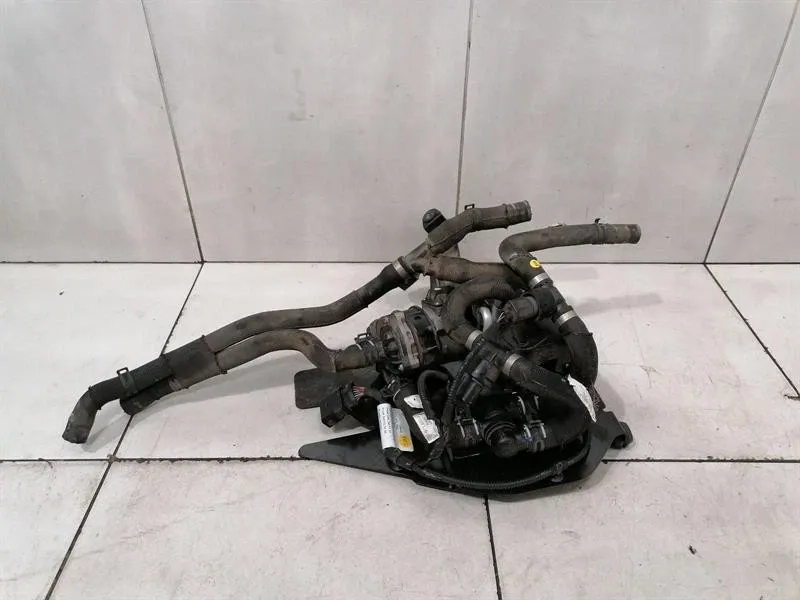 Porsche Panamera Heating System Hybrid Drive 9A781668200 A/C Expansion Valve-