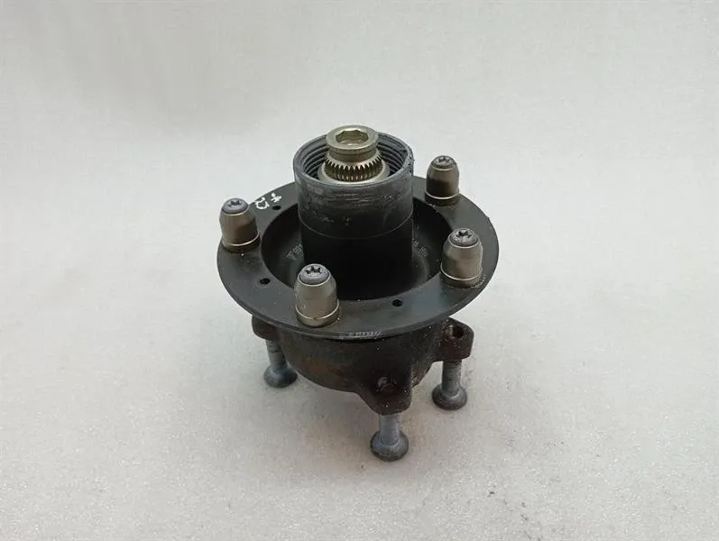 Porsche 911 991 GT3RS Mk1 Right Front Hub 99134160780 Wheel Bearing Housing Front Re-