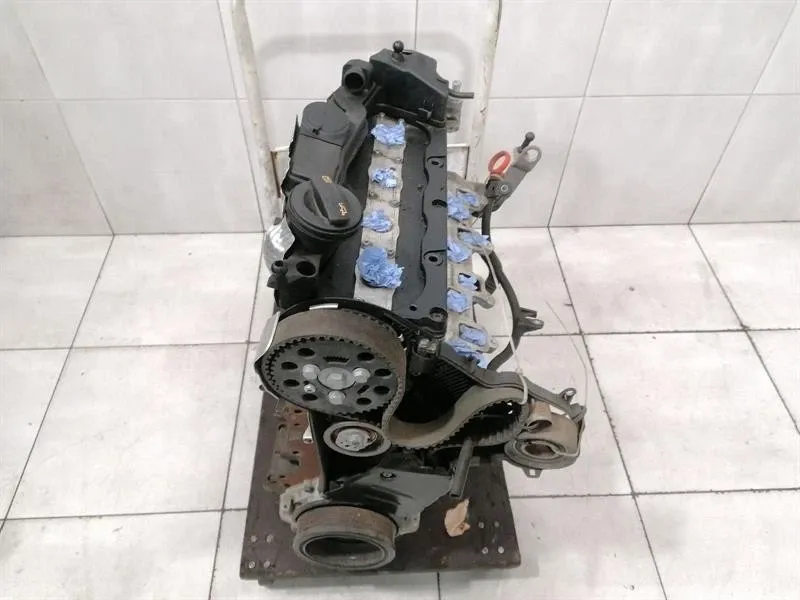 Audi Skoda Volkswagen Golf 6 Engine CBD Engine 2.0 TDI -