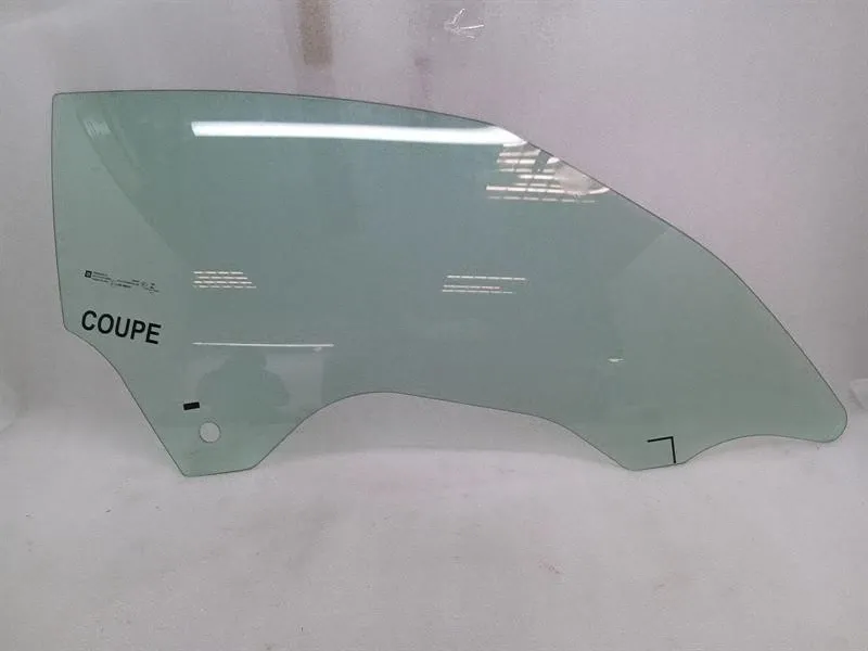 Chevrolet Corvette C7 right front door glass 84299349 door window front right-