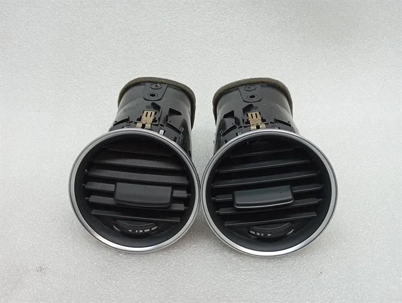 Mercedes C Class W204 Air Vent Set of 2 A2048306654 Air Vent Vent Grille-
