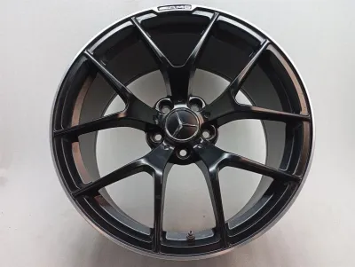 19 MERCEDES C63 AMG W204 KÖNNYŰFÉM FELNI UTÁNGYÁRTOTT KÖNNYŰFÉM FELNI 9.5JX19 ET48-