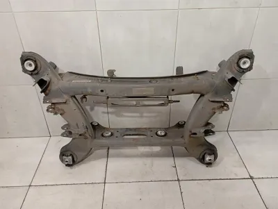 Mercedes C63 AMG W204 Subframe Rear A2313501608 Axle Frame Rear Axle M156-