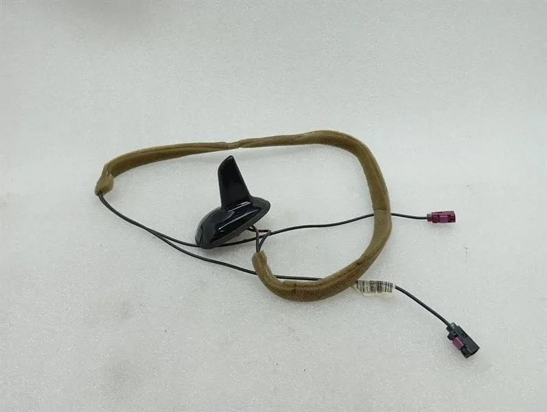 Mercedes C Class W204 Aerial / Antenna A2078201075 Antenna-