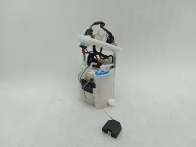 Mercedes C Class W205 C63 AMG Fuel Pump Electric A2054708501 Fuel Pump -