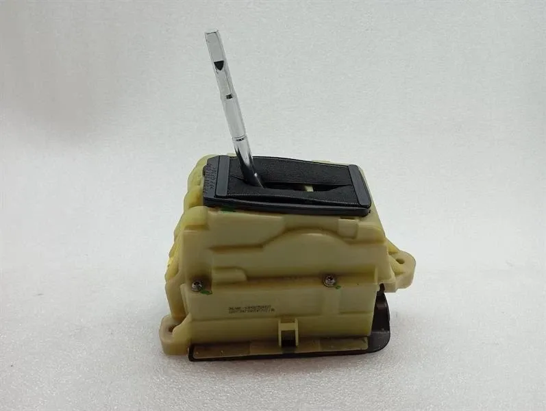 Mercedes C Class W204 Gear Selector A2042677624 Gear Shift Linkage-