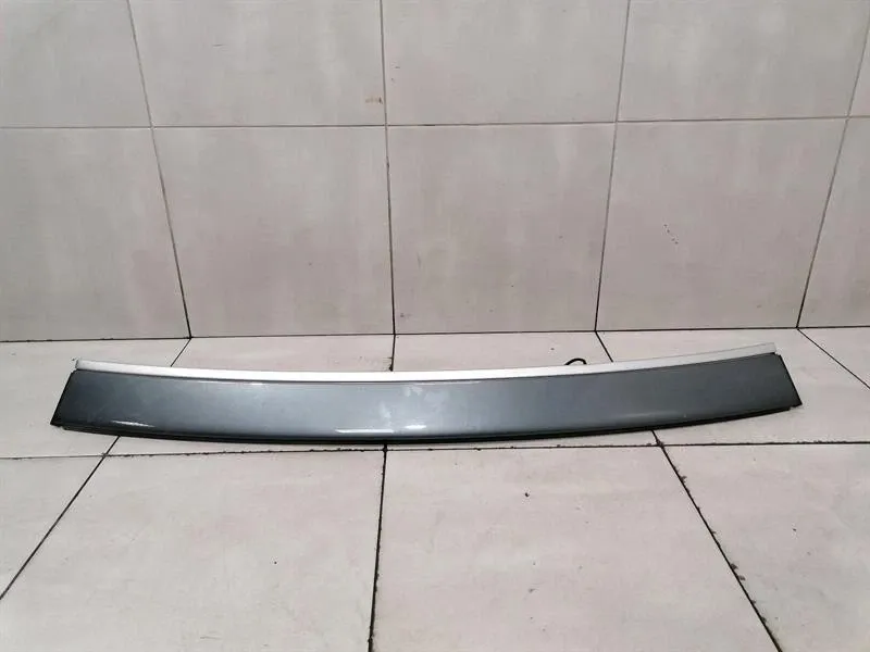 Mercedes C Class Wind Deflector W205 A2057700900 Windscreen Wind Deflector Faulty-