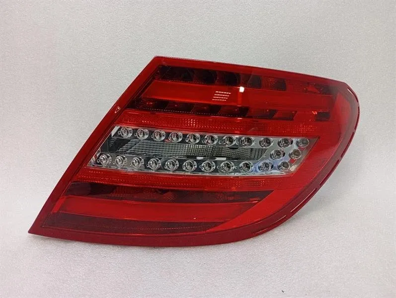 Mercedes C W204 right rear light A2048205864 tail light rear right MOPF LED-