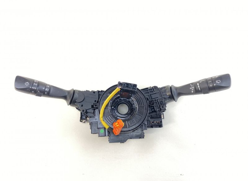 8430702120 Indicator/wiper/slip ring switch (stalk) TOYOTA AURIS (E18) 2012-2018