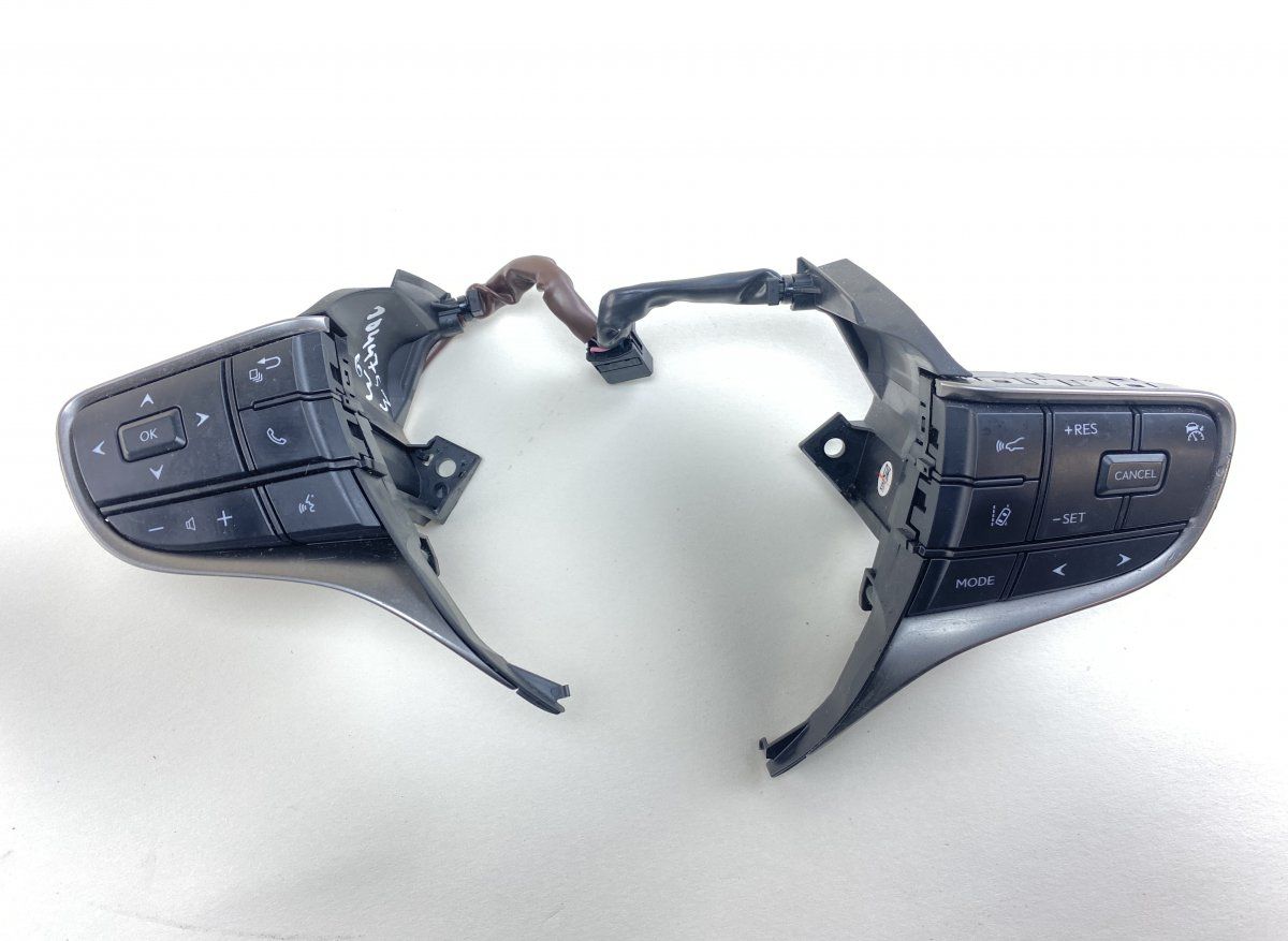 8425076210 Steering wheel MF switch set LEXUS UX (AA10, AH10) (2018-)