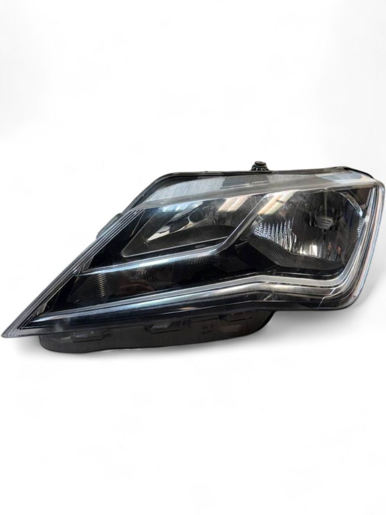 6JB941015 Headlight left SEAT TOLEDO IV (KG3) (2012-2019)