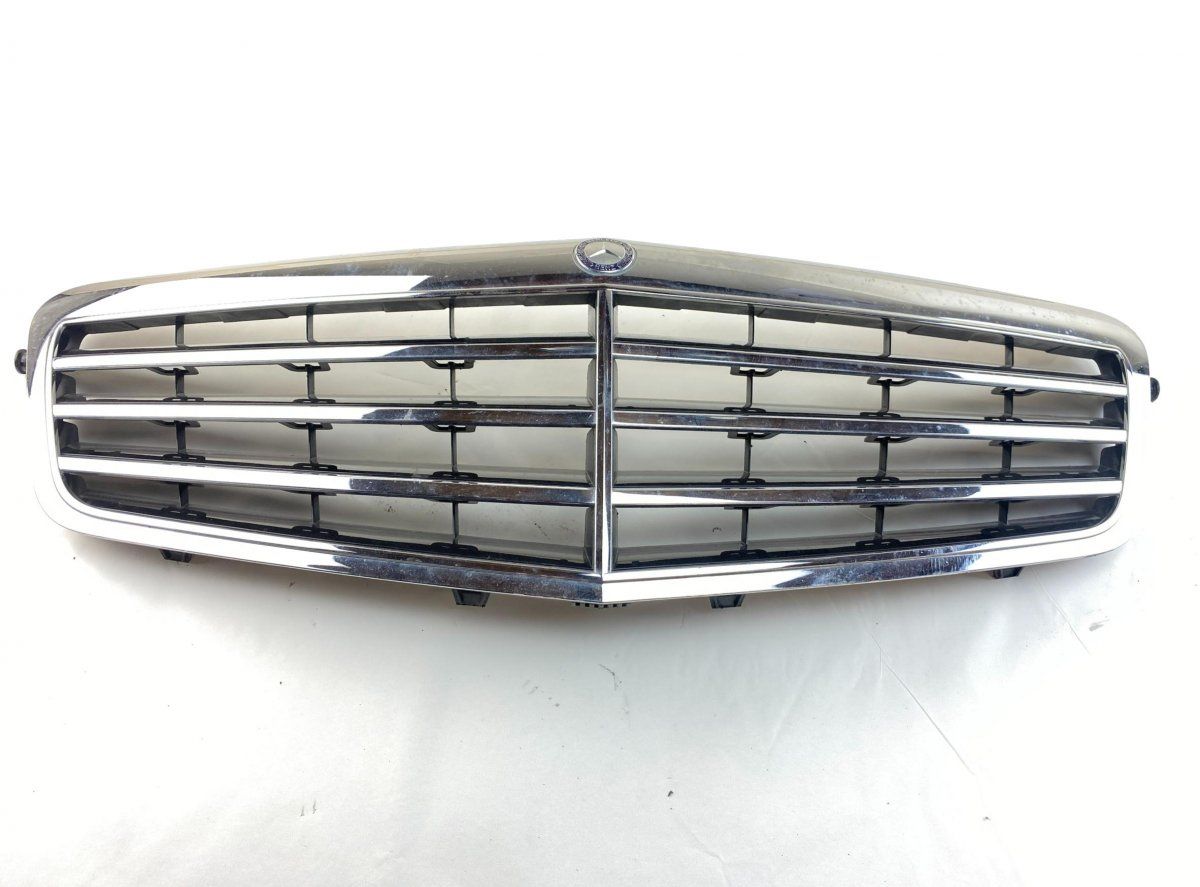 A2128801083 Radiator Grille MERCEDES-BENZ E-CLASS (W212) (2009-2016)