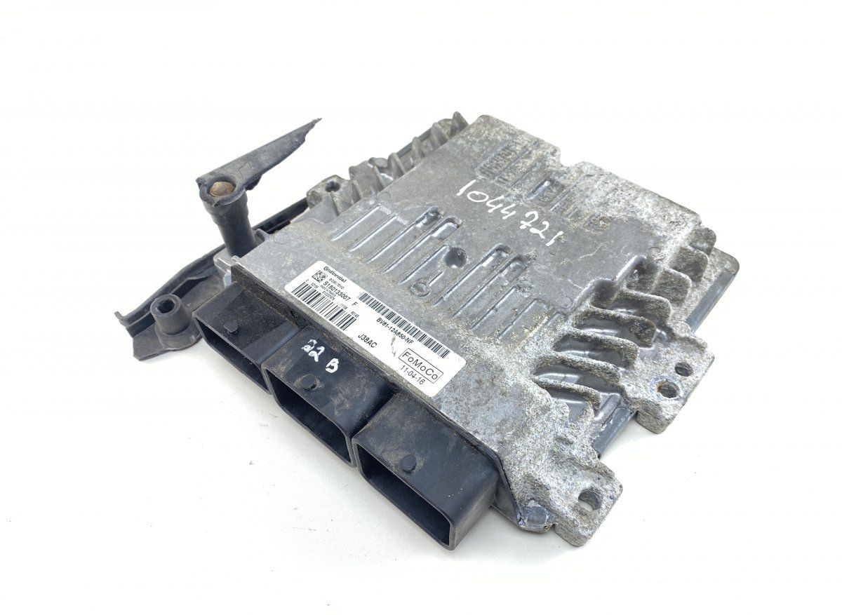 S180124601A5 S180133007F 810533228 812392688 S180133004E S180133004 Engine Control Unit / module (ECU) FORD FOCUS III (2010-2018)