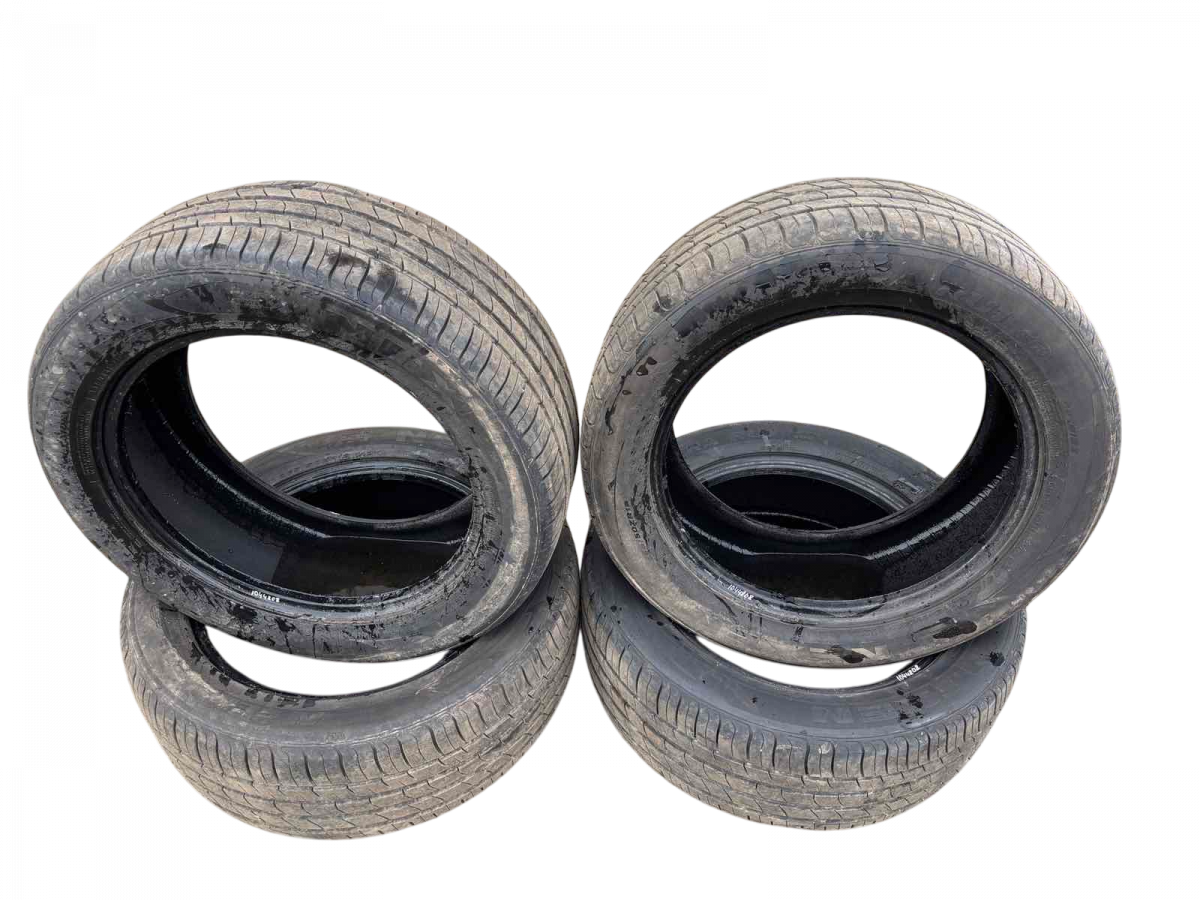 Tyre 4 pcs AUDI Q7 (4L) (2006-2015)
