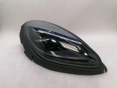 2022 Porsche Macan 95B Right Headlight 95B941016G PDLS MATRIX LED Headlamp-